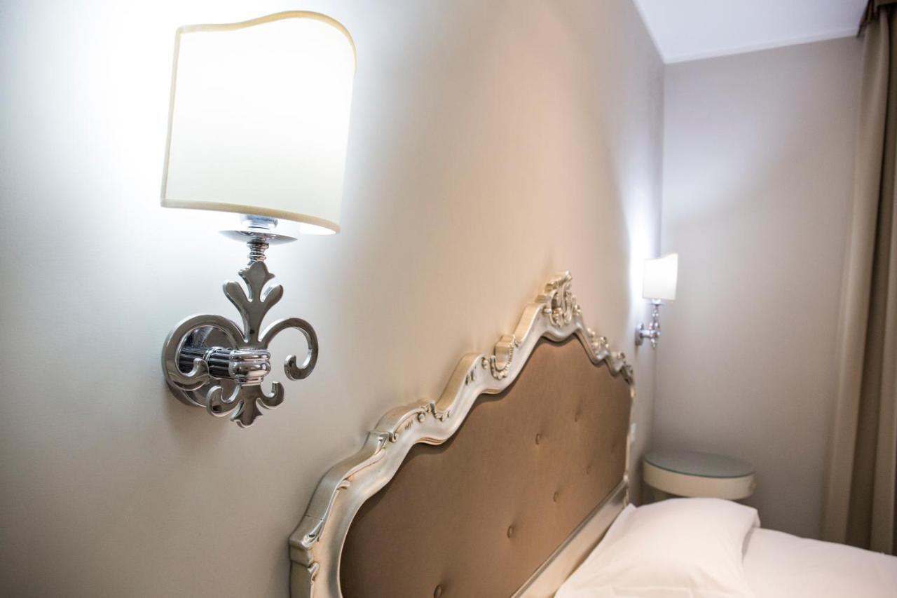 Hotel Al Castello เวโรนา ภายนอก รูปภาพ